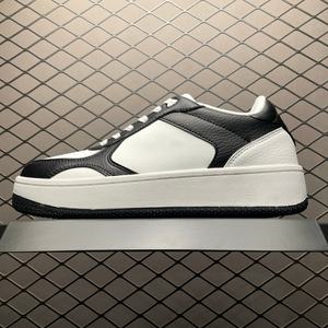 Chaussures de sport décontractées pour femmes en cuir véritable de haute qualité, antidérapantes, sur mesure, luxueuses, à tige basse, avec amorti et chaussette intégrée - Product Image 1