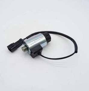 Válvula Solenoide UC1026017421 para Cargadoras de Ruedas Komatsu WA150-5 WA200-5 WA250-5 WA320-5 - Product Image 1