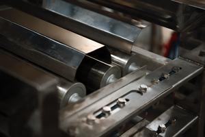 Fournisseur en gros de machine de calibrage de noix de cajou, 4 rainures, 3 étages, capacité 250-300 kg/h, pour noix entières, entièrement automatique - Product Image 5