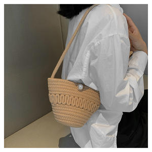 High Quality Women's Woven Straw <b>Shoulder</b> & Crossbody <b>Bags</b> with Candy Pattern Single <b>Strap</b>-Wholesale - Product Image 2