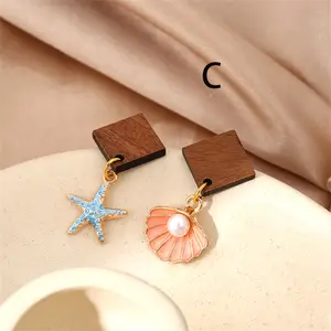 DAIHE 2024 Summer Fashion Jewelry Bohemian Beach Style Cute Starfish Pearl Shells Wooden Earrings