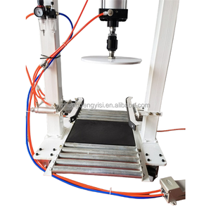 Automático 3. Máquina Selladora de Tapas para Bidones de Químicos y Aceite de 10, 18, 20 y 25L, Máquina Tapadora de Tapas para Cubos, Bidones y Barriles de Plástico - Product Image 5