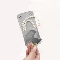 Bolso de mano tipo sobre de terciopelo para joyas, collar con piedra de jade, bolso de mano de microfibra de terciopelo con cierre de broche oculto