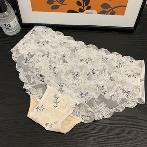 กางเกงในสตรีขายส่ง ลายลูกไม้ดอกไม้ เอวกลาง ขอบหยัก ไร้รอยต่อ เซ็กซี่ น่ารัก ซีทรู ระบายอากาศได้ดี - Product Image 2