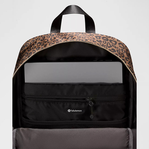 <span class=keywords><strong>Sac</strong></span> à dos tendance 22L pour <span class=keywords><strong>femme</strong></span>, idéal pour le <span class=keywords><strong>sport</strong></span>, l'école, les voyages en plein air et le transport d'ordinateur portable - Product Image 6