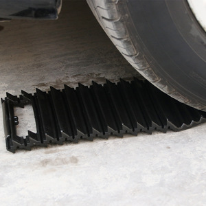 Planches de récupération de voiture légères en ABS antidérapantes durables, noires - Product Image 1