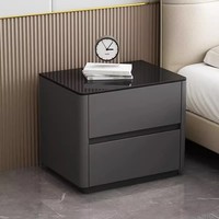 Table de chevet moderne minimaliste en bois massif, design luxueux et sophistiqué pour chambre à coucher