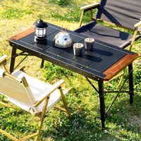 Table de camping et de pique-nique pliable légère et moderne en aluminium, design IGT
