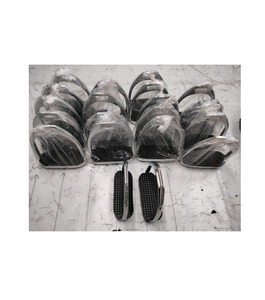 Silla de montar de cuero de grado industrial, adecuada para uso intensivo en ranchos, escuelas de entrenamiento y establos profesionales. - Product Image 1