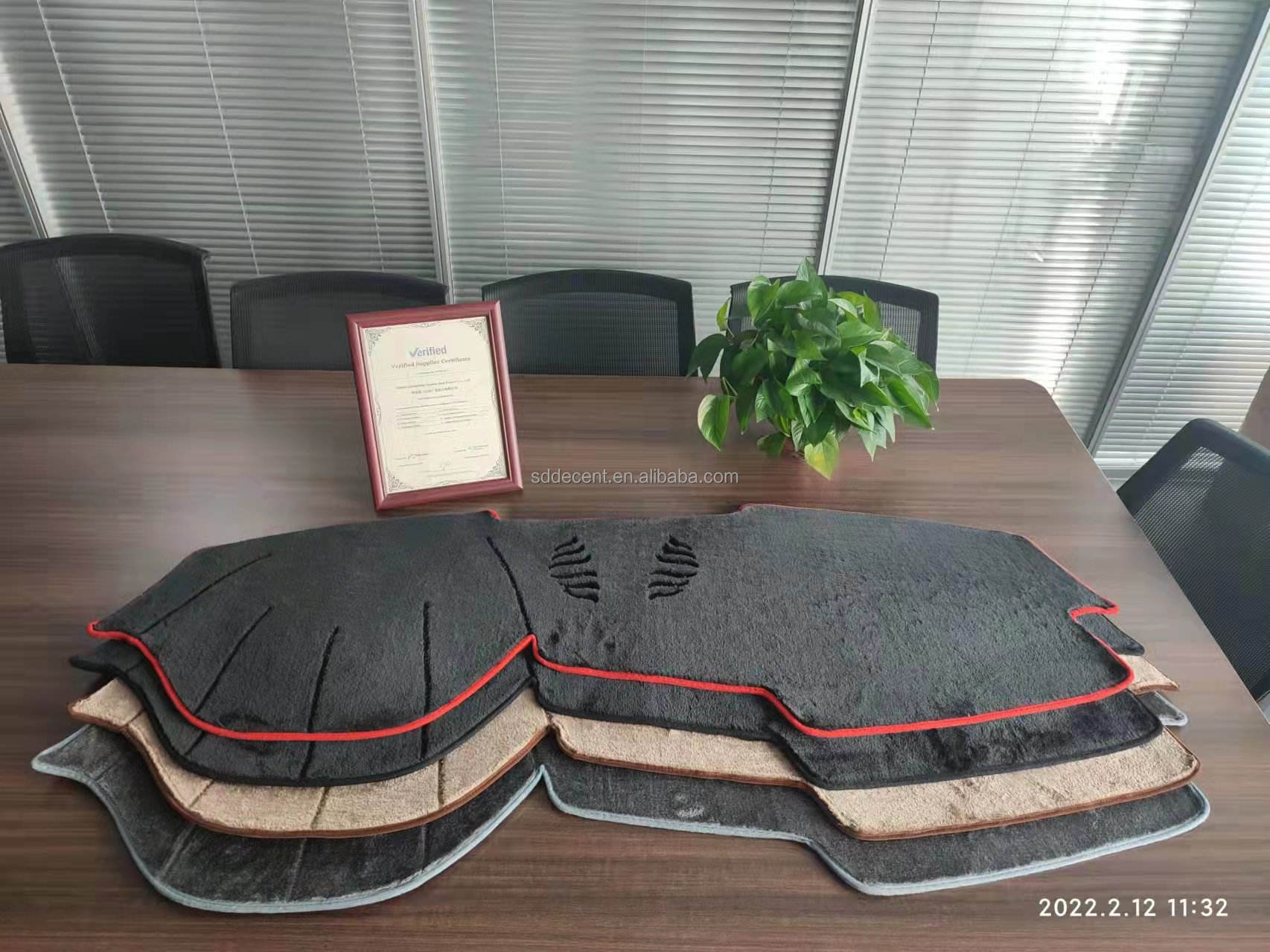 กำหนดเอง