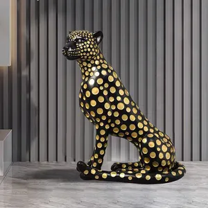 Modern benekli panter reçine leopar heykeli hayvan heykel lüks oturma odası zemin dekorasyon ofis aksesuarları hediye