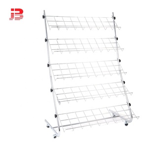 In metallo cromato rivista o un libro display stand con 5 strati di filo cremagliera - Product Image 1