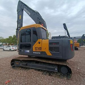 Excavatrice sur chenilles hydraulique Volvo EC140 d'occasion 14T, machine de terrassement en bon état, équipement de terrassement, vente chaude - Product Image 3