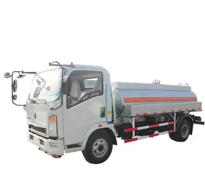 HOWO 4X2 10,000 liters used mini fuel delivery truck 6 wheels diesel tanker diesel tank truck