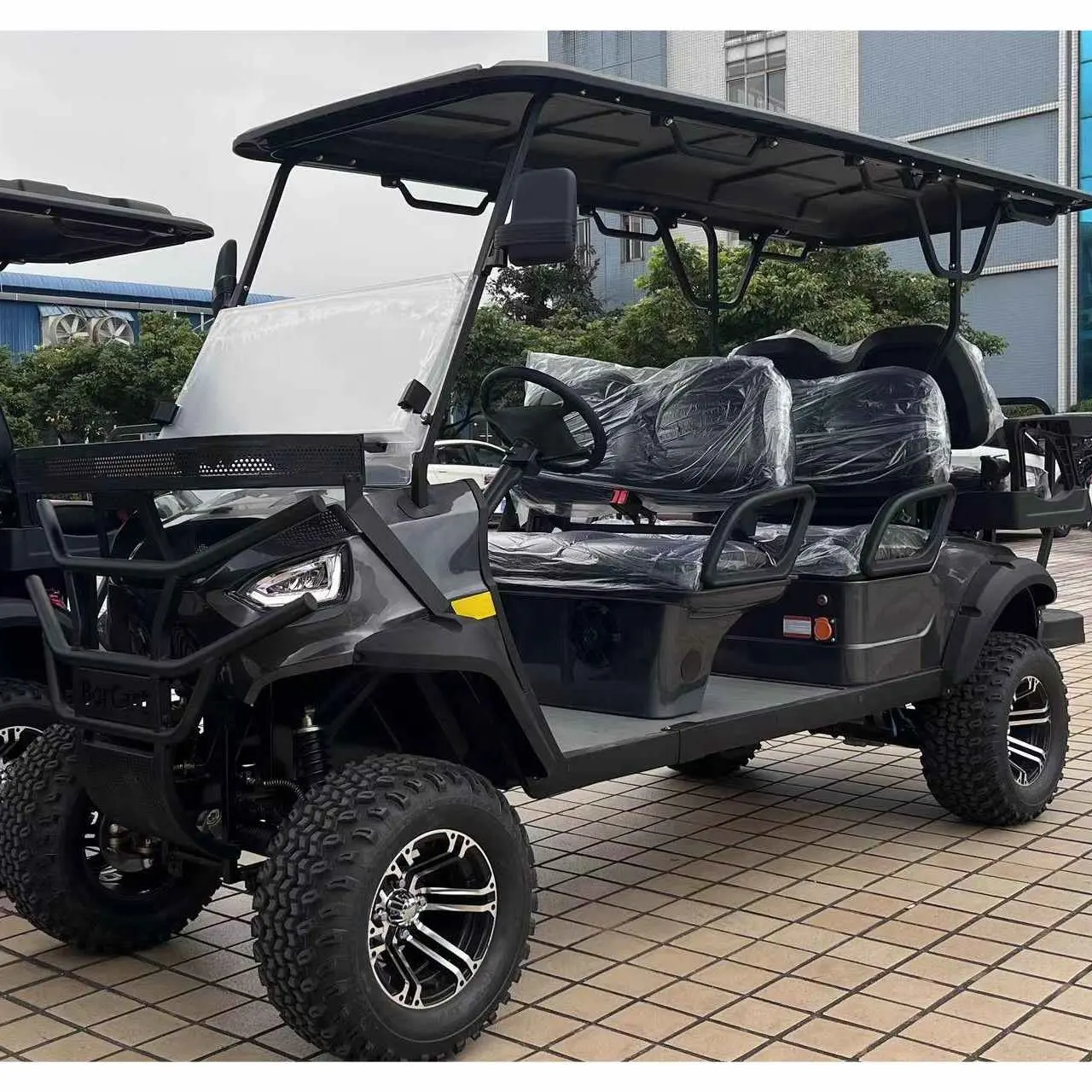 Carrinho de golfe personalizado, carrinho de golfe com 6 lugares levantado, sistema de freio a disco elétrico independente para caça e suspensão