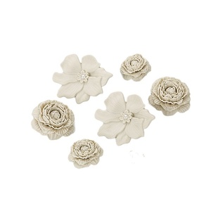 Breloque <span class=keywords><strong>de</strong></span> chaussure populaire en caoutchouc 3D à motif floral, couleur personnalisable et taille <span class=keywords><strong>de</strong></span> 2,5 à 3,5 cm pour la décoration <span class=keywords><strong>de</strong></span> chaussures - Product Image 5