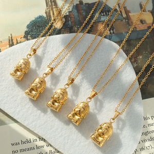 สร้อยคอสแตนเลสพร้อมจี้<span class=keywords><strong>พระ</strong></span>พุทธรูปทองคำ,สร้อยคอจี้<span class=keywords><strong>พระ</strong></span>สีทองพระโพธิสัตว์ - Product Image 1