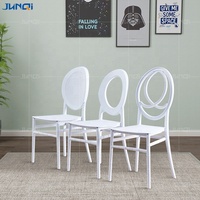 Chaises de mariage en résine PP pour événements Stockage de chaises en plastique de couleur blanche bon marché
