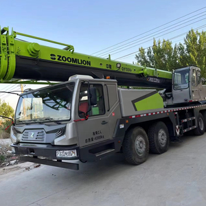 50T Second Hand Zoomlion Mobile <b>Crane</b>, functional original engine, cost-effective building lifting solution - Product Image 1