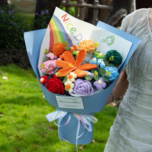 Bouquet d'été arc-en-ciel de roses, lys et feuilles en laine tricotée, tissé à la main, écologique, cadeau de Saint-<span class=keywords><strong>Valentin</strong></span>, <span class=keywords><strong>déclaration</strong></span> d'amour - Product Image 3