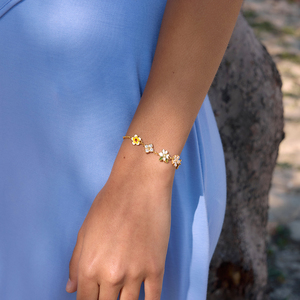 Braccialetti J&D Designer con Ciondolo a Fiore Colorato in Acciaio Inossidabile Placcato Oro 18K con Strass e Zirconi - Product Image 5