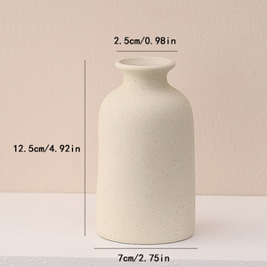 แจกันเซรามิกสีเบจด้านสไตล์สร้างสรรค์สำหรับตกแต่งห้องนั่งเล่นและบ้าน - Product Image 4