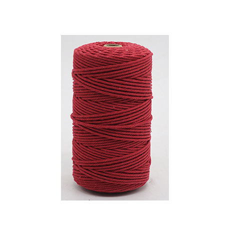15 สีแดง