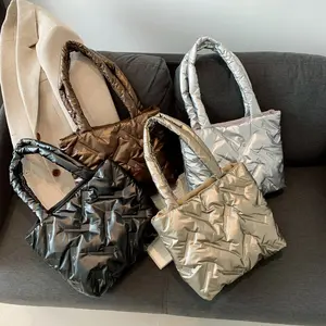 2023 New Lightweight stylish puffy bags autumn winter handbag fashion women shopping organic cotton tote bag for ladies