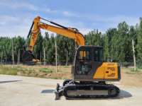 Excavatrice compacte sur chenilles hydraulique JIAHE 7,5 tonnes avec moteur, godet de 0,28 m³ et accessoires, haute performance