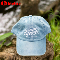 Cappello da Strada in Morbido Cotone, Personalizzabile per Piccoli Ordini, Ideale per Promozione del Brand e Produzione di Regali