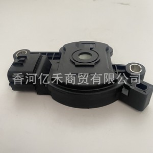 Interruptor de marchas Hyundai 42700-26000 para reemplazo y reparación de interruptores automotrices - Product Image 1