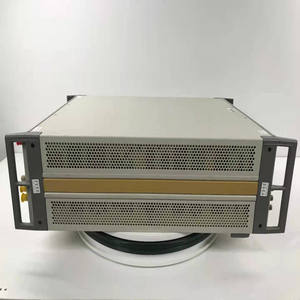 Calibratore Multifunzione ad Alte Prestazioni Fluke 5700A - Product Image 2