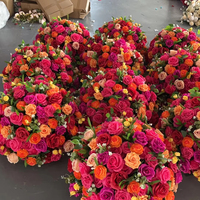 Nouvelle conception, chemin de table en fleurs de soie multicolores, rose orange, rose vif, arrangement de rangée de fleurs pour la décoration de table de mariage, fête ou événement