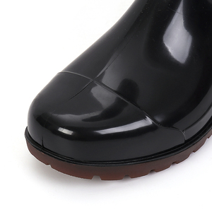 Botas de <span class=keywords><strong>lluvia</strong></span> negras de jardín de PVC <span class=keywords><strong>para</strong></span> <span class=keywords><strong>hombre</strong></span>, <span class=keywords><strong>zapatos</strong></span> impermeables populares <span class=keywords><strong>para</strong></span> invierno y verano, cuatro estaciones, antideslizantes y ligeras - Product Image 4