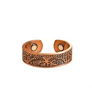 Anillo de Terapia Magnética de Metal con Motivo de Árbol de la Vida Grabado en Superficie de Cobre Puro, Resistente - Product Image 1