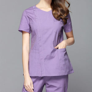 Uniforme de Enfermera de Hospital de Fábrica OEM, Nuevo Estilo Moderno, Cuello en V, Cierre de Botones, Tejido de Punto de Poliéster/Algodón - Product Image 1