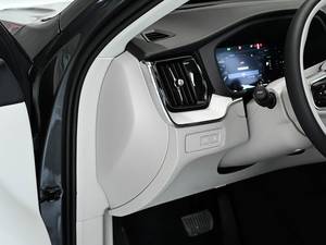 MEILLEUR <span class=keywords><strong>PRIX</strong></span> <span class=keywords><strong>XC60</strong></span> 2026 <span class=keywords><strong>Hybride</strong></span> Rechargeable Longue Portée AWD Édition Luxe Inscription SUV 5 Portes 5 Places - Product Image 5