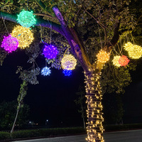 IP44 Solar-Rattanlampe Hängende Baumkugel Außenbeleuchtung Lichterketten für Festival-Party-Dekorationen Straßen-Außenbeleuchtung