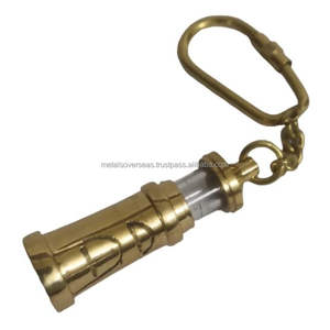 Silbato Clásico de Latón Hecho a Mano con Anillo para Llaves, para Entrenamiento Deportivo, Seguridad en Viajes y Señalización de Emergencia - Product Image 3