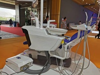 Système intelligent à commande vocale et système de désinfection des conduites d'eau, fauteuil dentaire CX dernière génération avec fonction DTC-325(22)