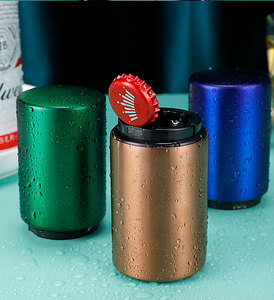 Nuovo Apribottiglie Automatico per Birra, Apribottiglie Magnetico per Vino in Acciaio Inox, Utensile da Cucina e Bar, Apri Bottiglie a Pressione - Product Image 3