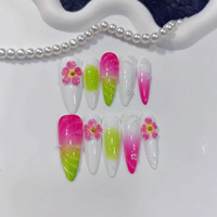 Lot de 10 faux ongles amande faits main, base blanche, dégradé rose-vert, avec fleurs 3D et pierres – Style ongles amande