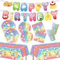 Ensemble de décoration de fête d'anniversaire pour enfants sur le thème des jouets mignons et moelleux, comprenant bannière, guirlande, vaisselle, assiettes en papier, gobelets, serviettes, nappe et ballons