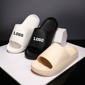 <span class=keywords><strong>Chanclas</strong></span> suaves <span class=keywords><strong>de</strong></span> ducha <span class=keywords><strong>de</strong></span> <span class=keywords><strong>baño</strong></span> <span class=keywords><strong>de</strong></span> espuma EVA ligeras <span class=keywords><strong>de</strong></span> invierno <span class=keywords><strong>para</strong></span> <span class=keywords><strong>Hombre</strong></span> <span class=keywords><strong>de</strong></span> Nueva Moda <span class=keywords><strong>Para</strong></span> zapatillas deportivas con logotipo - Product Image 2