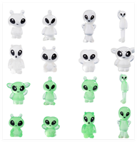 Décoration d'aquarium Personnage de dessin animé 3d Figurine extraterrestre rougeoyante Grande breloque Bricolage Nail Resin Luminous Trade Mini Toy From China