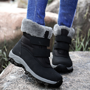 Botas de nieve impermeables largas para mujer, con forro de piel, para senderismo, invierno, nuevas, con punta redonda, tacón grueso, de cuero. - Product Image 2
