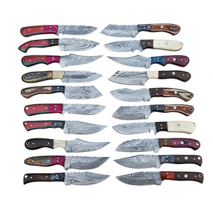 Mini Cuchillo de Hoja Fija BM 535 de Acero de Damasco con Punta Caída, Personalizable OEM para Uso Táctico, Camping y Grado Industrial - Product Image 4