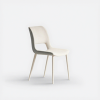 Chaise de salle à manger en cuir de style italien minimaliste nordique, couleur crème, avec dossier rembourré résistant aux griffures de chat, pour usage domestique