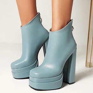 Botas de tacón alto de plataforma de doble capa con corte moderno 2022, botines cortos con punta cuadrada y cremallera trasera, zapatos de tacón grueso para invierno - Product Image 1