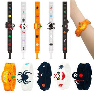 Nouveauté Halloween 2024 : Jouet anti-stress à bulles à pression rapide, bracelet en silicone pour la décompression - Product Image 1
